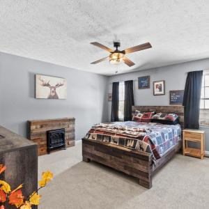 Photo #13 of 2305 Smith Mountain Lake Parkway, Huddleston, VA 1.0 acres