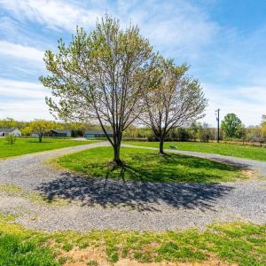 Photo #35 of 2305 Smith Mountain Lake Parkway, Huddleston, VA 1.0 acres