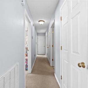 Photo #9 of 2305 Smith Mountain Lake Parkway, Huddleston, VA 1.0 acres