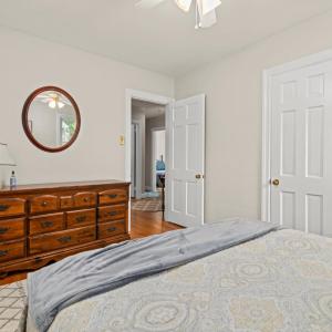 Photo #48 of 1509 Savoy Pl, Lynchburg, VA 0.7 acres