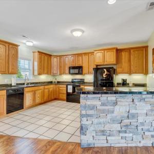 Photo #18 of 47 TYLER CT, Evington, VA 0.3 acres