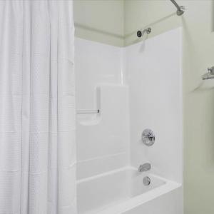 Photo #33 of 47 TYLER CT, Evington, VA 0.3 acres