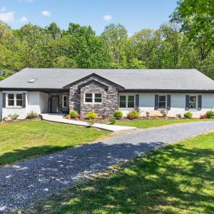 Photo #1 of 1161 Deer Creek Drive, Bedford, VA 6.0 acres