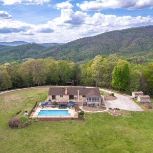 Photo #2 of 355 Dyson Road, Amherst, VA 68.9 acres
