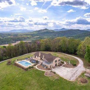 Photo #2 of 355 Dyson Road, Amherst, VA 68.9 acres