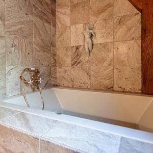 Photo #35 of 278 Salt Lick Lane, Appomattox, VA 50.6 acres