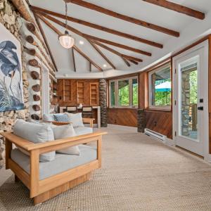 Photo #22 of 2206 Timberlake Drive, Lynchburg, VA 0.5 acres