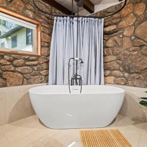 Photo #49 of 2206 Timberlake Drive, Lynchburg, VA 0.5 acres