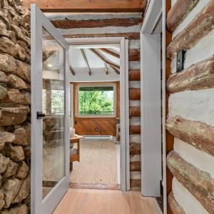 Photo #21 of 2206 Timberlake Drive, Lynchburg, VA 0.5 acres