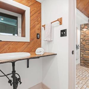 Photo #79 of 2206 Timberlake Drive, Lynchburg, VA 0.5 acres