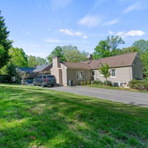 Photo #41 of 4717 locksview Road, Lynchburg, VA 0.7 acres