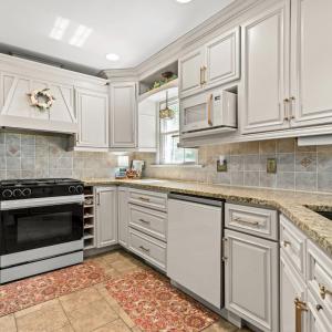 Photo #7 of 4717 locksview Road, Lynchburg, VA 0.7 acres