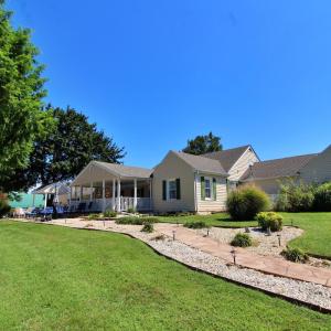 Photo #42 of 1147 Union Church Road, Gladstone, VA 42.1 acres