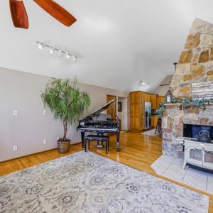 Photo #4 of 201 Cambridge drive, Lynchburg, VA 0.5 acres