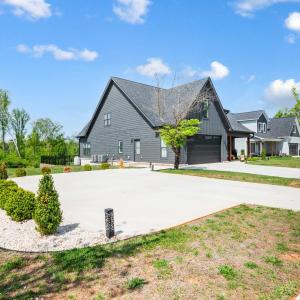 Photo #48 of 719 Elmwood Ave, Lynchburg, VA 0.4 acres