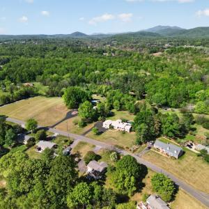 Photo #76 of 272 Grandview Drive, Amherst, VA 0.8 acres