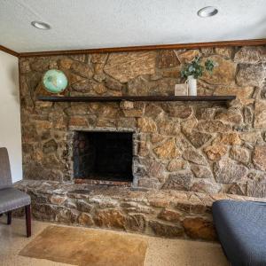 Photo #30 of 220 Maple Hills Drive, Lynchburg, VA 0.4 acres
