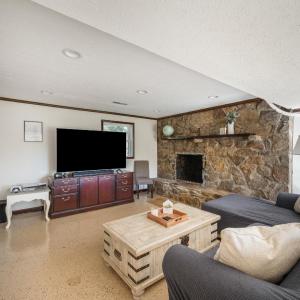 Photo #29 of 220 Maple Hills Drive, Lynchburg, VA 0.4 acres