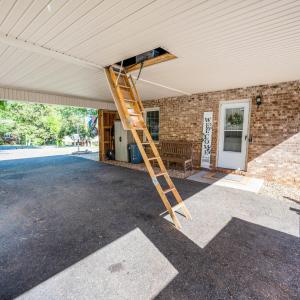 Photo #38 of 220 Maple Hills Drive, Lynchburg, VA 0.4 acres