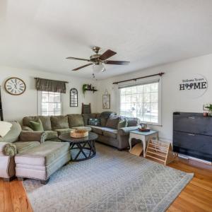 Photo #7 of 220 Maple Hills Drive, Lynchburg, VA 0.4 acres