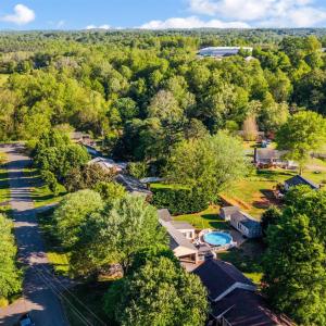 Photo #60 of 220 Maple Hills Drive, Lynchburg, VA 0.4 acres