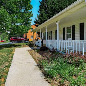 Photo #37 of 95 Farmington Road, Lynchburg, VA 0.5 acres