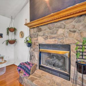 Photo #13 of 2210 Isle of Pines Drive, Moneta, VA 1.0 acres