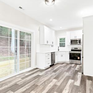 Photo #11 of 5610 Old Cifax Road, Goode, VA 0.7 acres