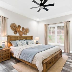 Photo #16 of 5610 Old Cifax Road, Goode, VA 0.7 acres