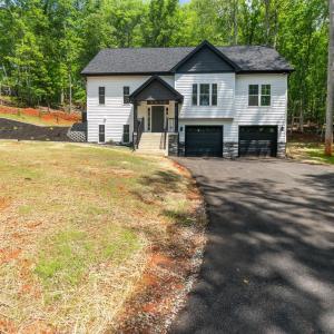 Photo #39 of 5610 Old Cifax Road, Goode, VA 0.7 acres