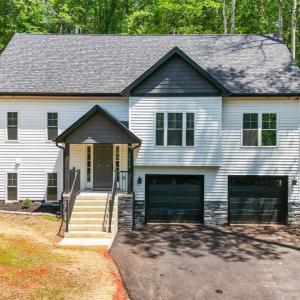 Photo #1 of 5610 Old Cifax Road, Goode, VA 0.7 acres