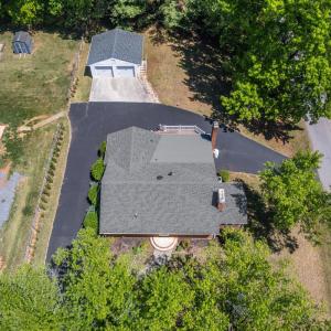 Photo #4 of 1659 Shady Knoll Avenue, Bedford, VA 0.5 acres