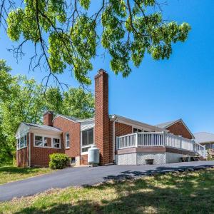 Photo #48 of 1659 Shady Knoll Avenue, Bedford, VA 0.5 acres