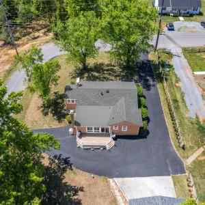 Photo #56 of 1659 Shady Knoll Avenue, Bedford, VA 0.5 acres