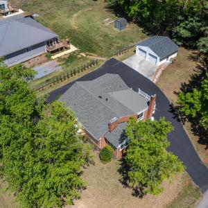 Photo #5 of 1659 Shady Knoll Avenue, Bedford, VA 0.5 acres