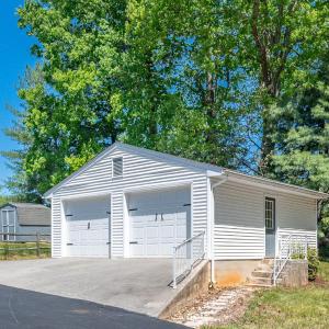 Photo #54 of 1659 Shady Knoll Avenue, Bedford, VA 0.5 acres