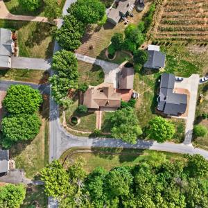 Photo #62 of 414 Holly Hills Drive, Altavista, VA 0.7 acres