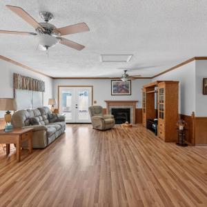 Photo #29 of 414 Holly Hills Drive, Altavista, VA 0.7 acres