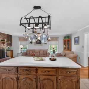 Photo #10 of 414 Holly Hills Drive, Altavista, VA 0.7 acres