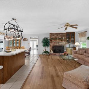 Photo #5 of 414 Holly Hills Drive, Altavista, VA 0.7 acres