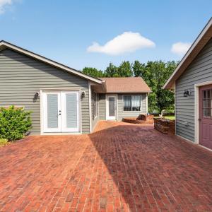 Photo #61 of 414 Holly Hills Drive, Altavista, VA 0.7 acres