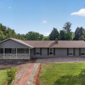 Photo #1 of 414 Holly Hills Drive, Altavista, VA 0.7 acres