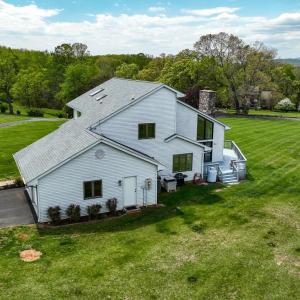 Photo #11 of 3453 Roaring Run Road, Goode, VA 2.6 acres