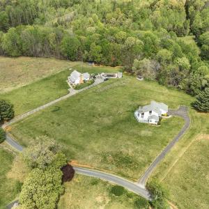 Photo #22 of 3453 Roaring Run Road, Goode, VA 2.6 acres