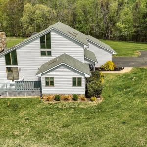 Photo #6 of 3453 Roaring Run Road, Goode, VA 2.6 acres