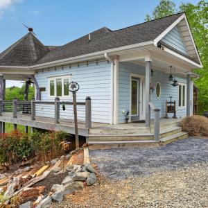 Photo #2 of 1176 Leesville Lake Drive, Pittsville, VA 5.0 acres