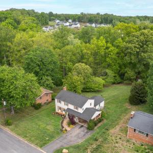 Photo #5 of 612 Burton Creek, Lynchburg, VA 1.0 acres