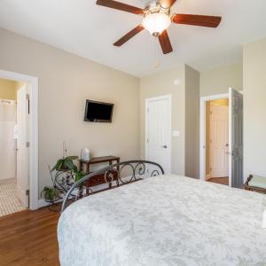 Photo #41 of 1119 Thomas Randolph Place, Lynchburg, VA 1.6 acres