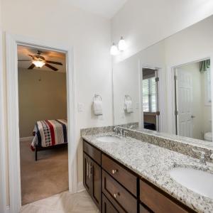 Photo #34 of 1119 Thomas Randolph Place, Lynchburg, VA 1.6 acres