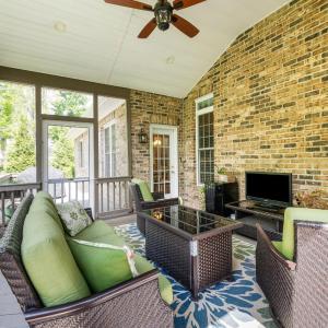 Photo #13 of 1119 Thomas Randolph Place, Lynchburg, VA 1.6 acres